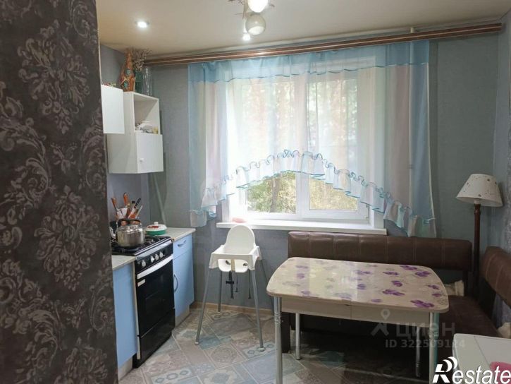 2-комн квартира улица Ворошилова, 11,  д. 11