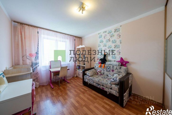 3-комн квартира ул Морозова Павла Леонтьевича, 94,  д. 94