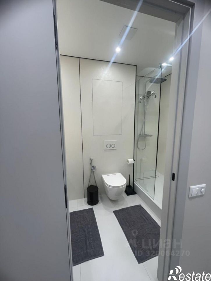 2-комн квартира улица Лейтенанта Шмидта, 34,  д. 34