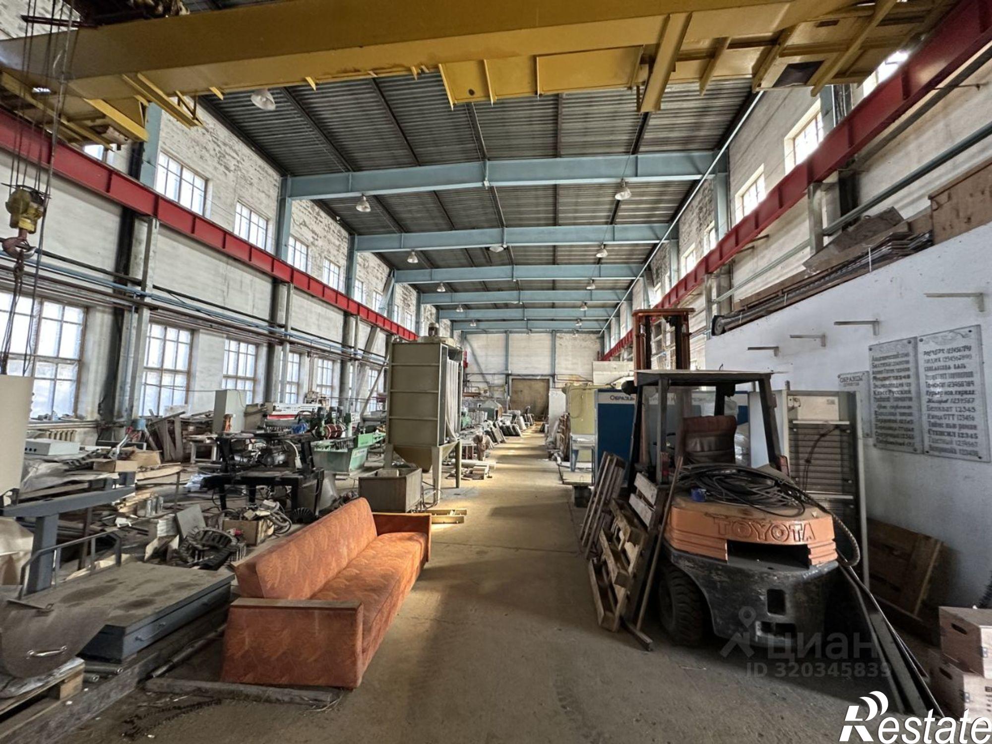 Сдать складское помещение за 110 000 рублей на Целинная улица, 3