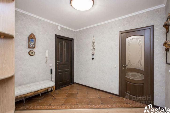 3-комн квартира ул Олега Кошевого, 10,  д. 10