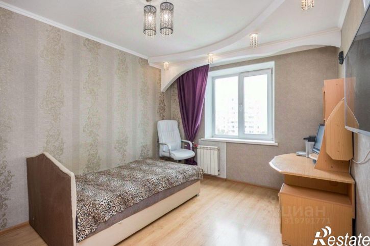 3-комн квартира ул Олега Кошевого, 10,  д. 10