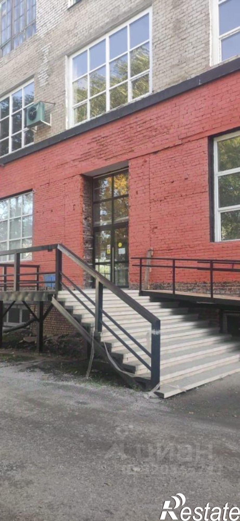 Сдать торговое помещение за 64 167 рублей на Краснореченская улица, 94