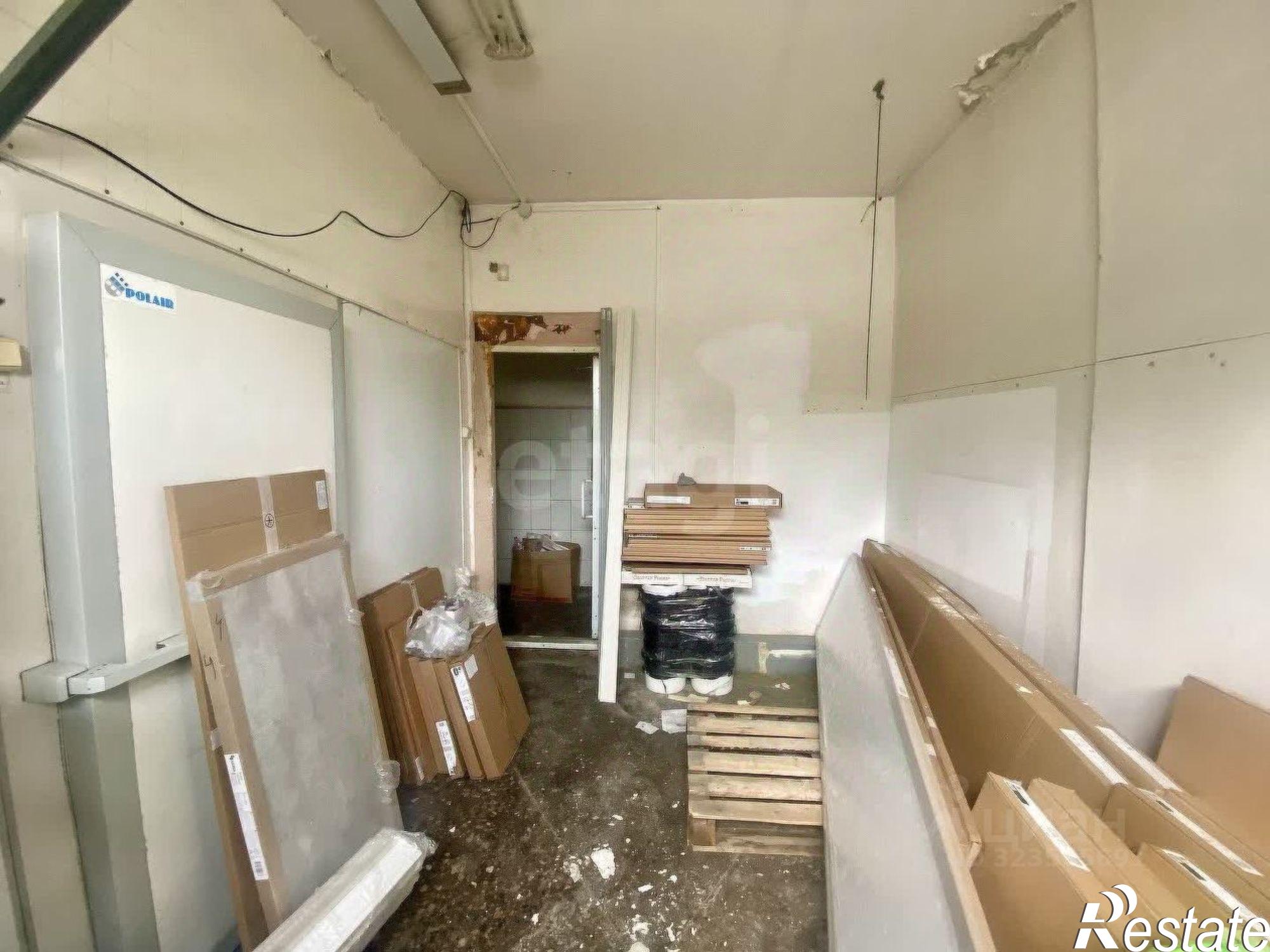 Сдать складское помещение за 100 000 рублей на улица Ухтомского, 40