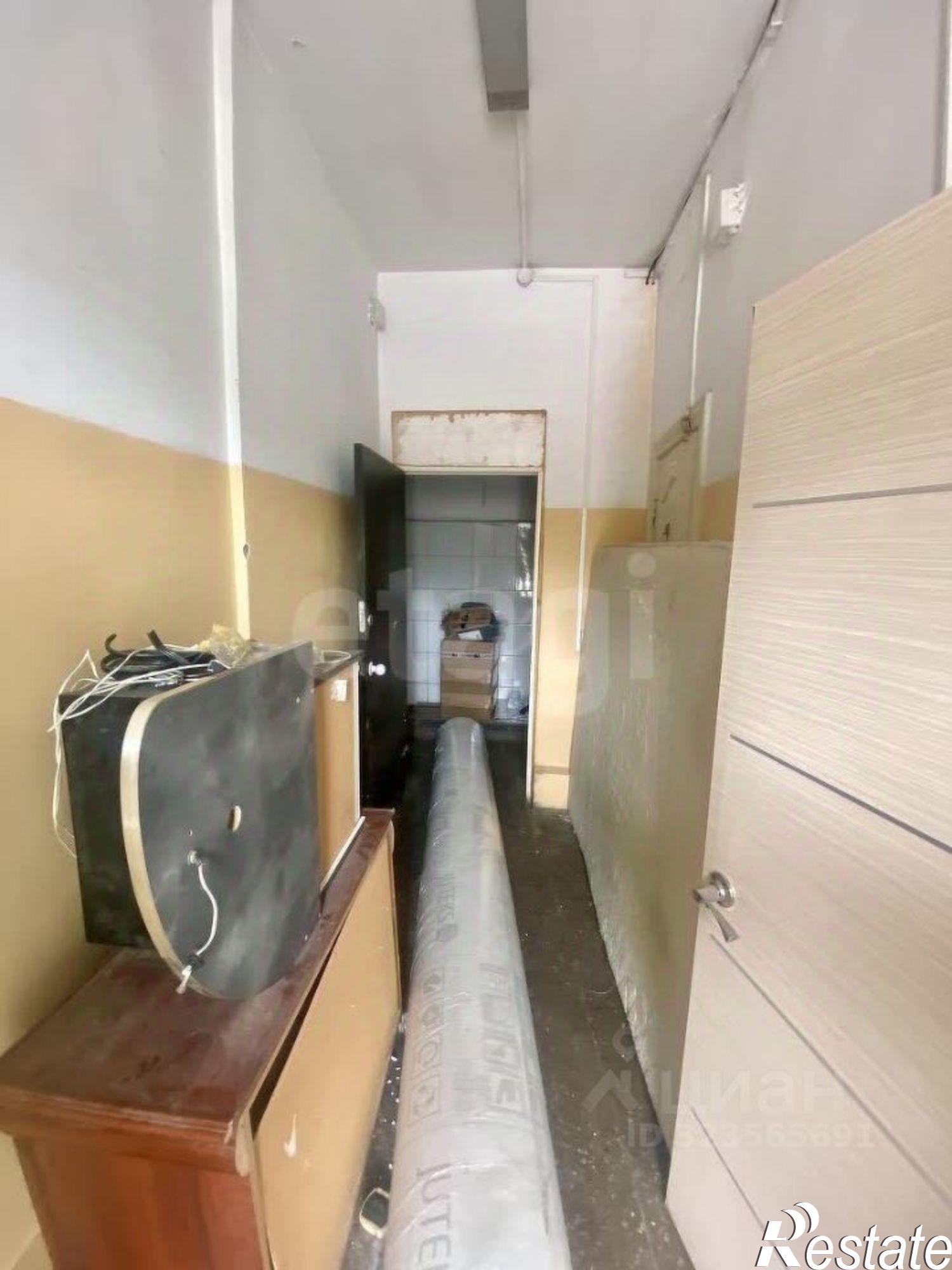 Сдать складское помещение за 100 000 рублей на улица Ухтомского, 40