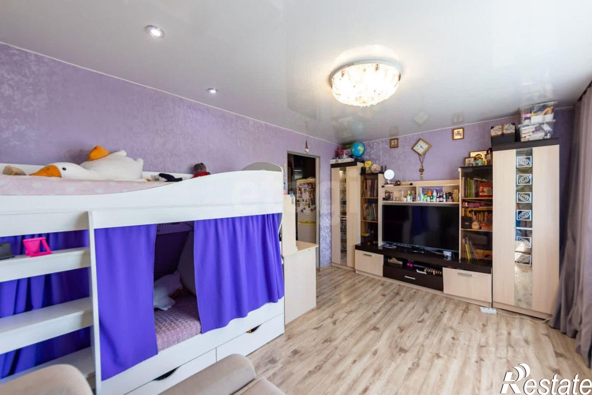 Купить комнату за 2 350 000 рублей на Трёхгорная улица, 43