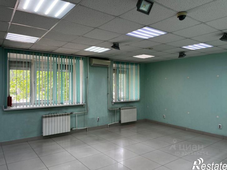 Торговое помещение проспект 60-летия Октября, 154,  д. 154