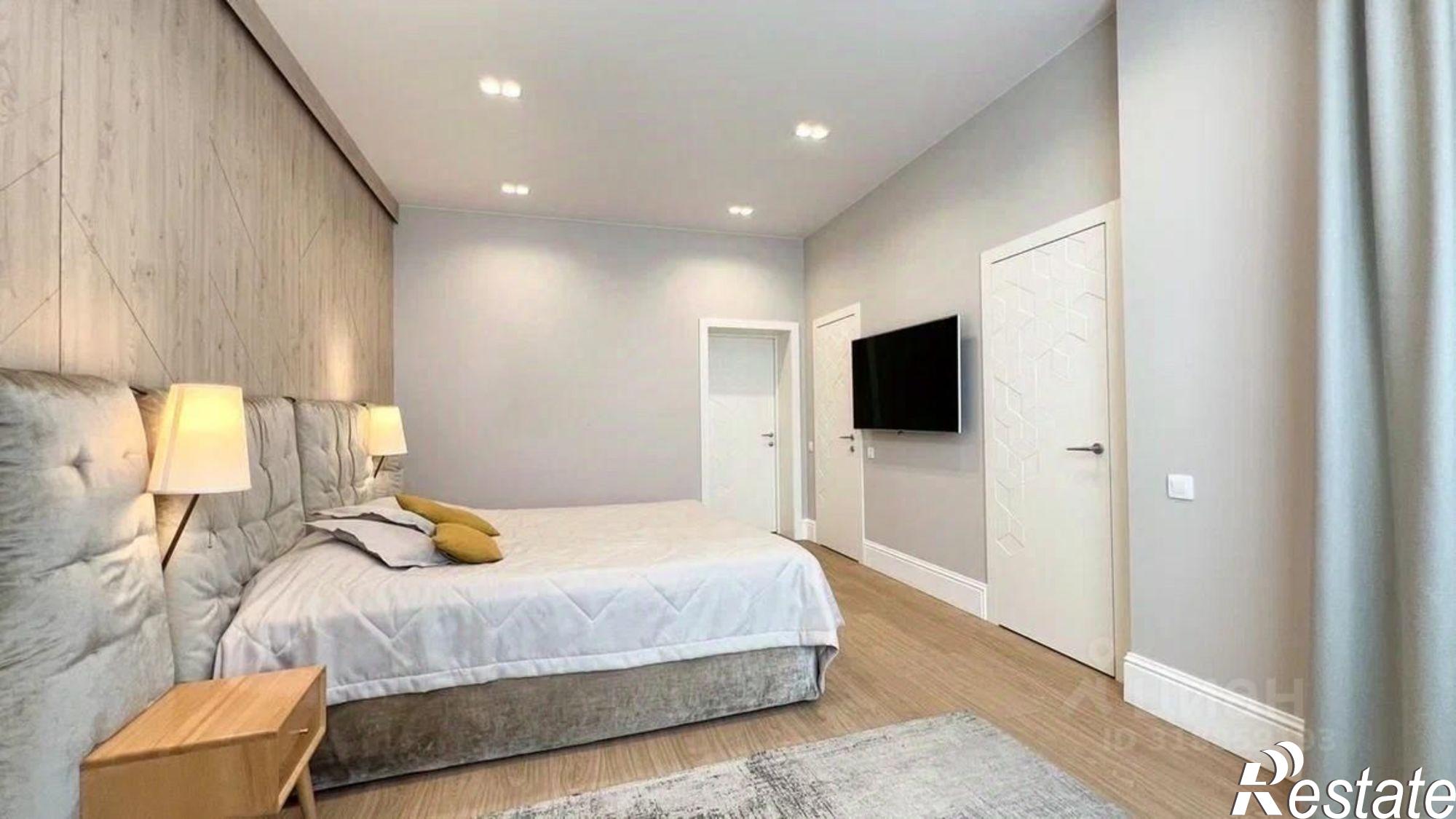 Сдать дачу, дом, коттедж за 170 000 рублей на ул Лазо, 10А