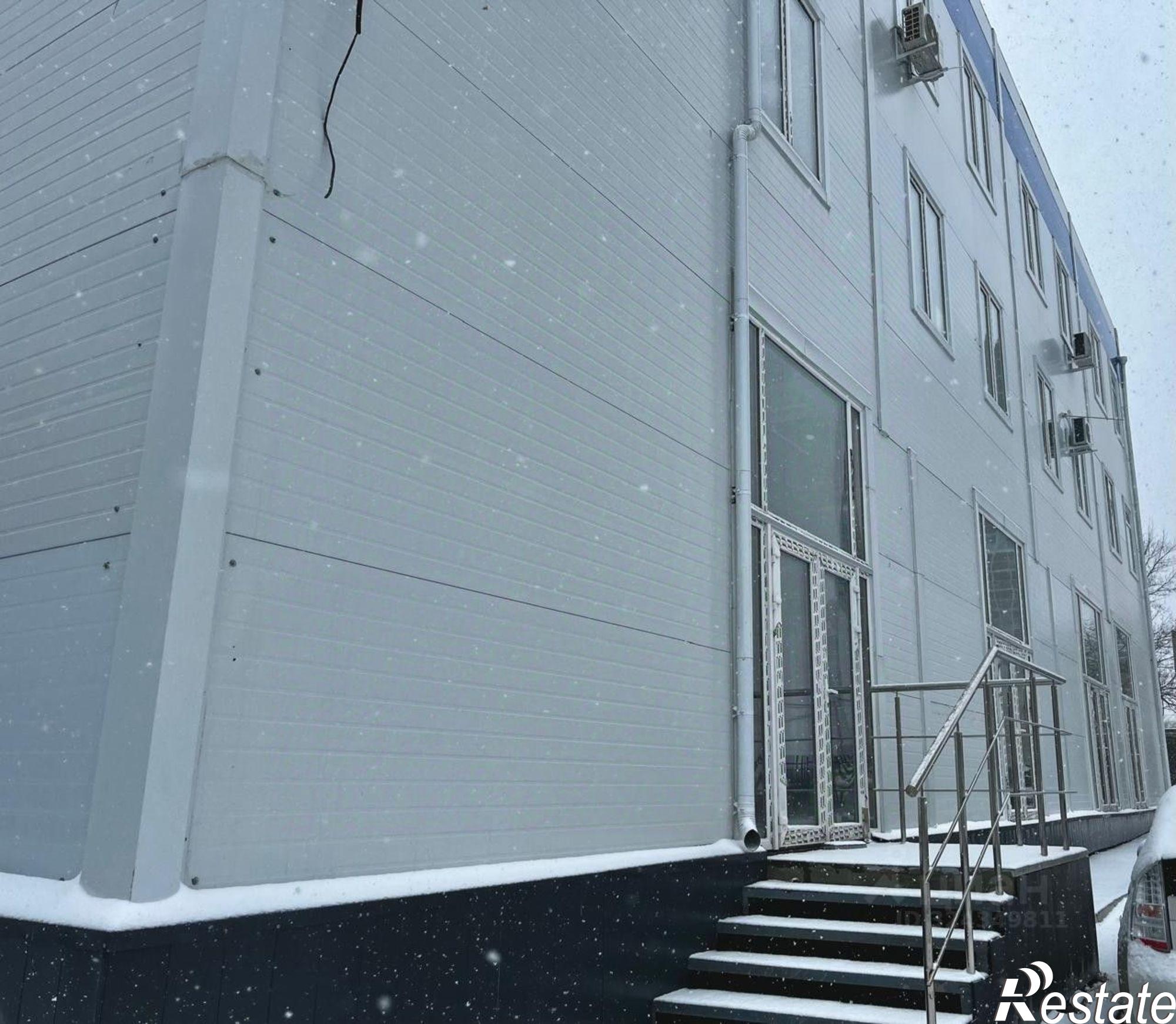 Сдать торговое помещение за 130 000 рублей на улица Карла Маркса, 145