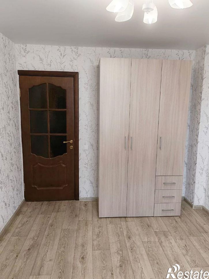 2-комн квартира Брестская улица, 24,  д. 24