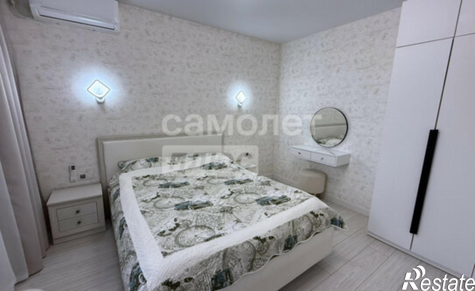 Купить квартиру за 8 800 000 рублей на Байкальский переулок, 8