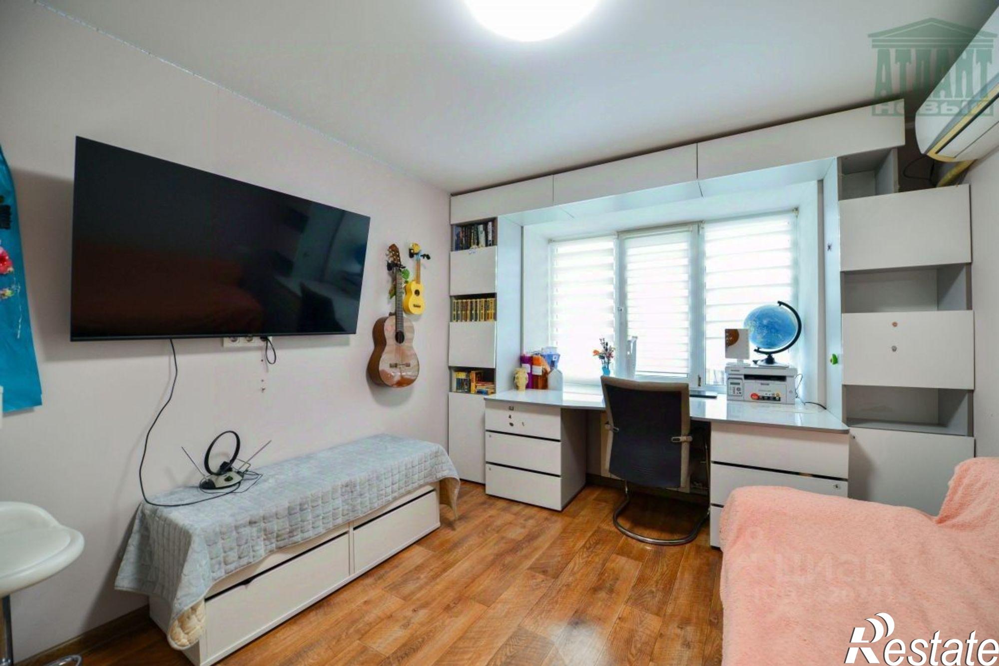 Купить квартиру за 5 100 000 рублей на Тихоокеанская улица, 217