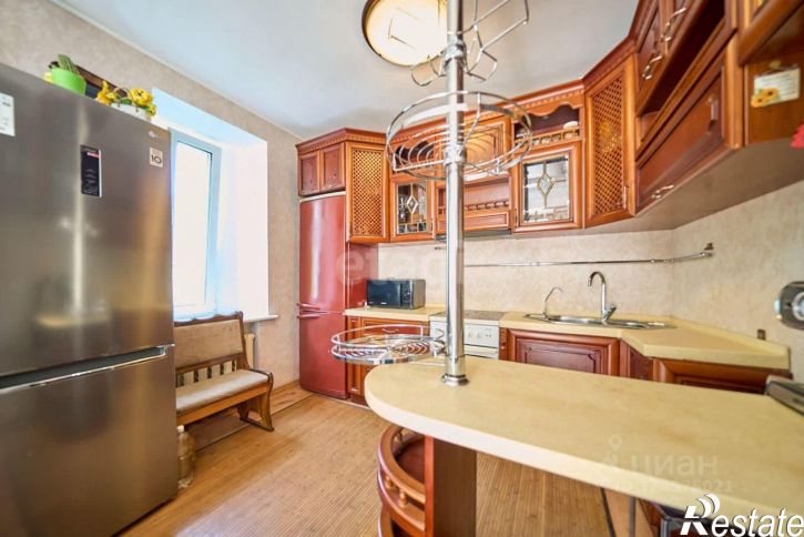 2-комн квартира улица Дзержинского, 74,  д. 74