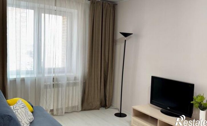 1-комн квартира улица Морозова Павла Леонтьевича, 87,  д. 87