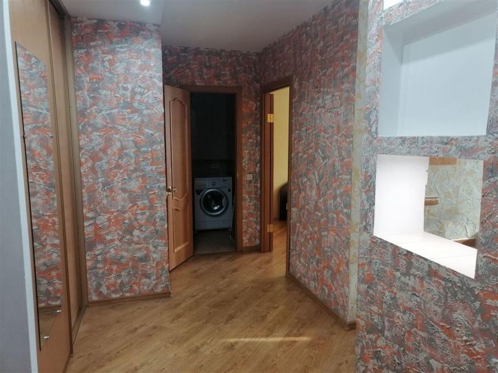 2-комн квартира ул Комсомольская, д. 28