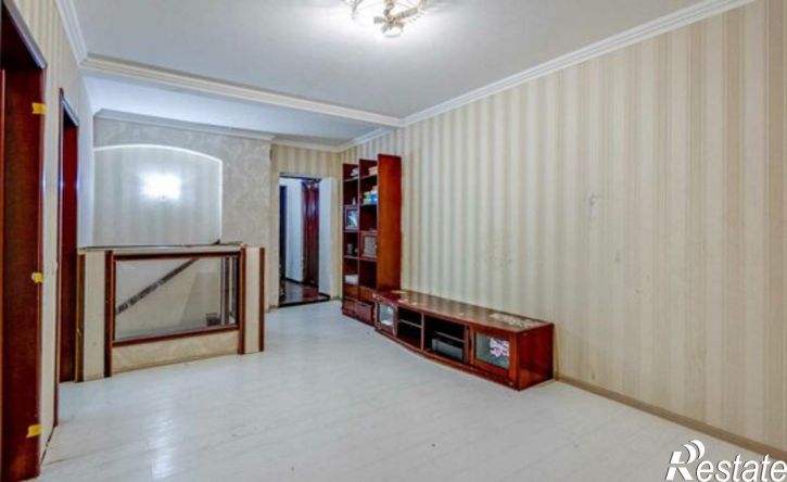2-комн квартира улица Серышева, 60А,  д. 60А