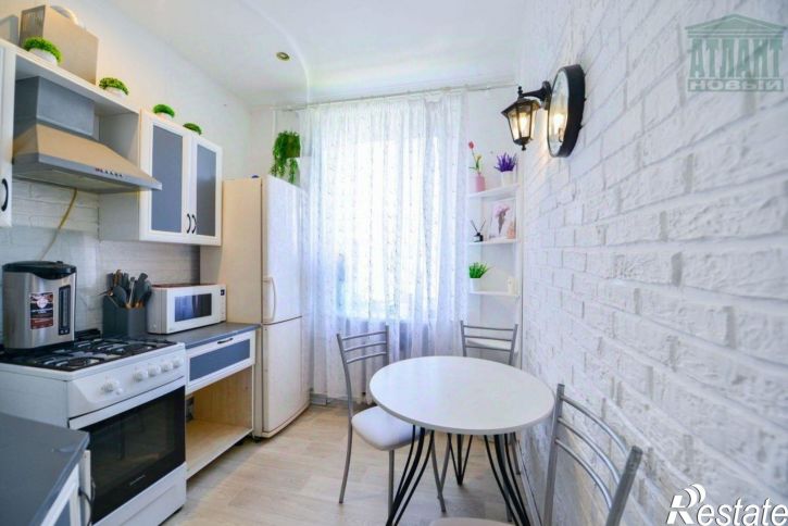 3-комн квартира ул Ломоносова, 18,  д. 18