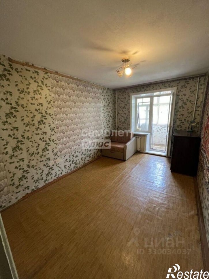3-комн квартира ул Стрельникова, 10,  д. 10