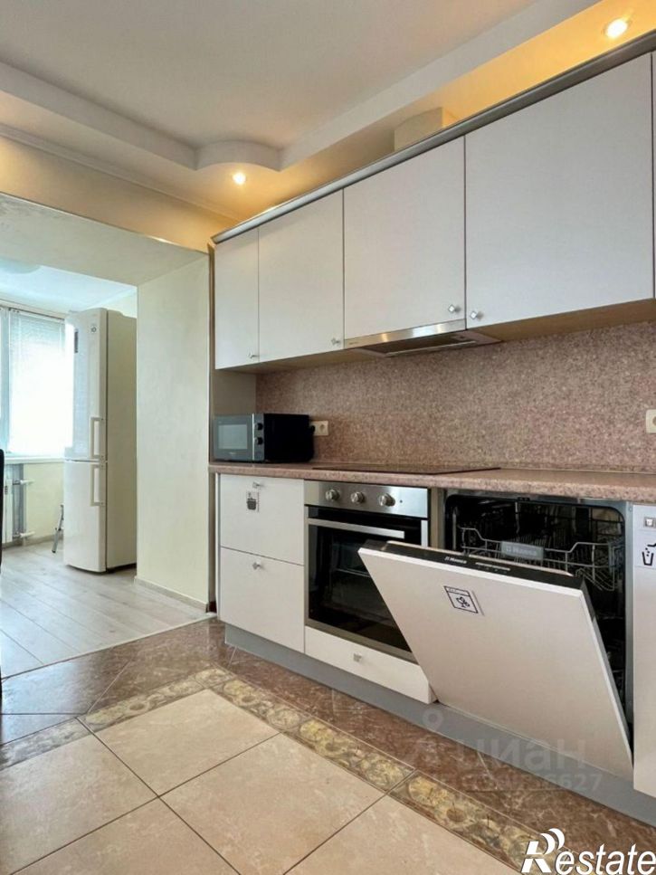 2-комн квартира улица Серышева, 80,  д. 80