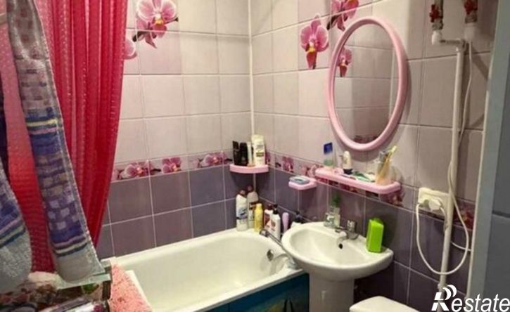 6-комн квартира кв-л Моряков Амурцев, 31,  д. 31