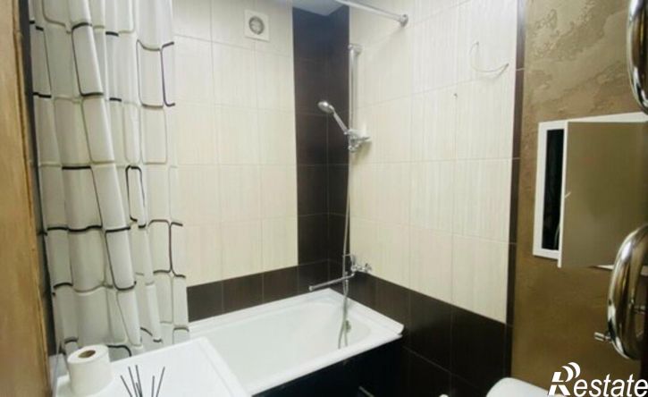 2-комн квартира Космическая улица, 9В,  д. 9В