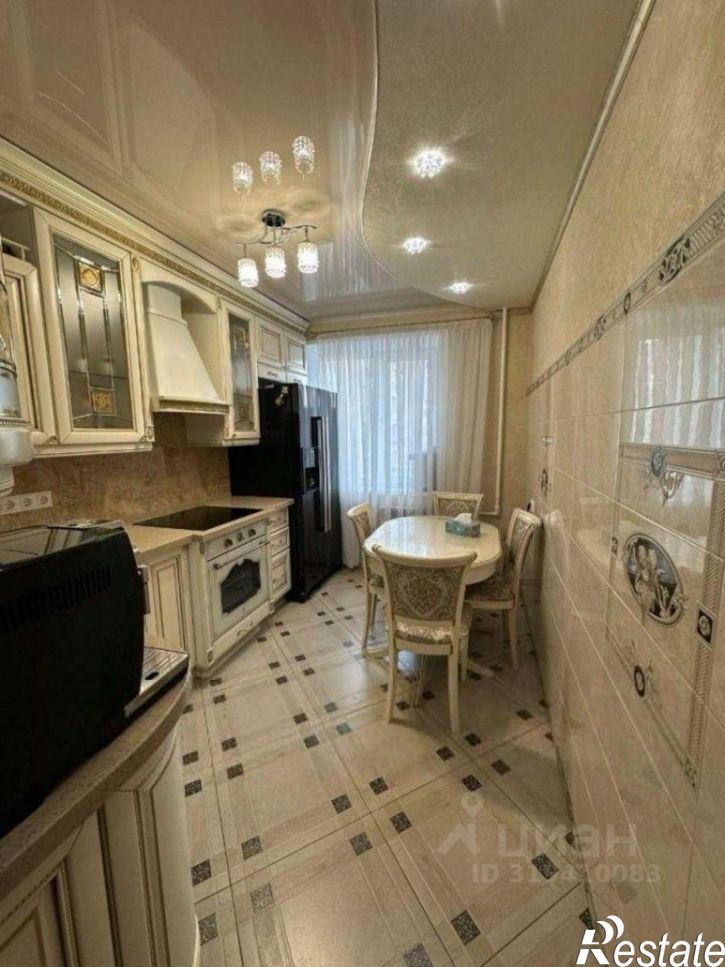 3-комн квартира улица Олега Кошевого, 10,  д. 10