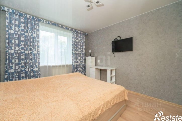 2-комн квартира улица Шелеста, 112,  д. 112