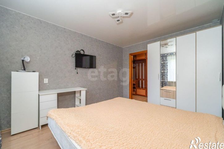 2-комн квартира улица Шелеста, 112,  д. 112