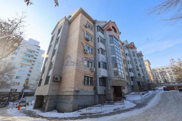 2-комн квартира Истомина, 42