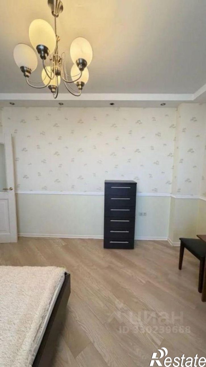 3-комн квартира улица Гайдара, 13,  д. 13