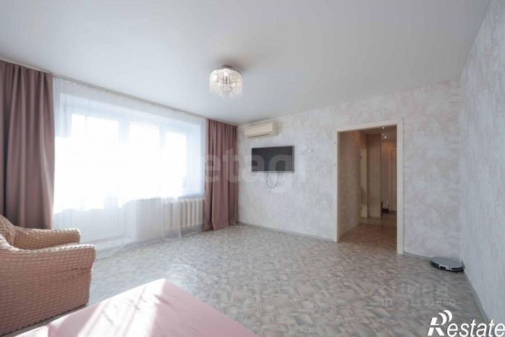 2-комн квартира ДОС квартал (Большой Аэродром), 77,  д. 77