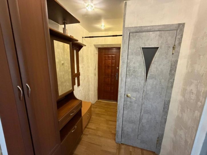 2-комн квартира Хабаровская, 2