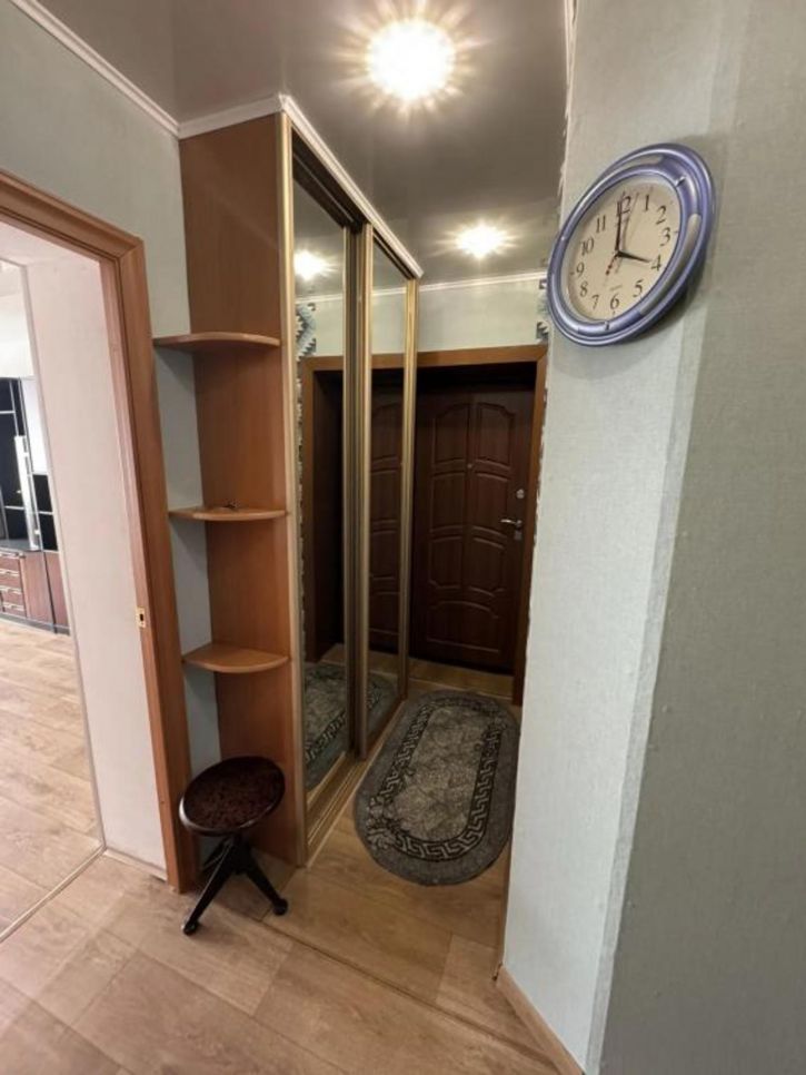3-комн квартира Войкова, 18