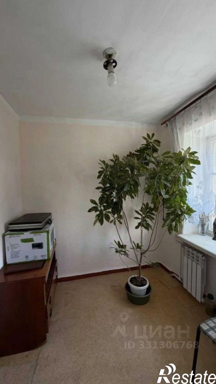 3-комн квартира Амурский б-р, 48,  д. 48