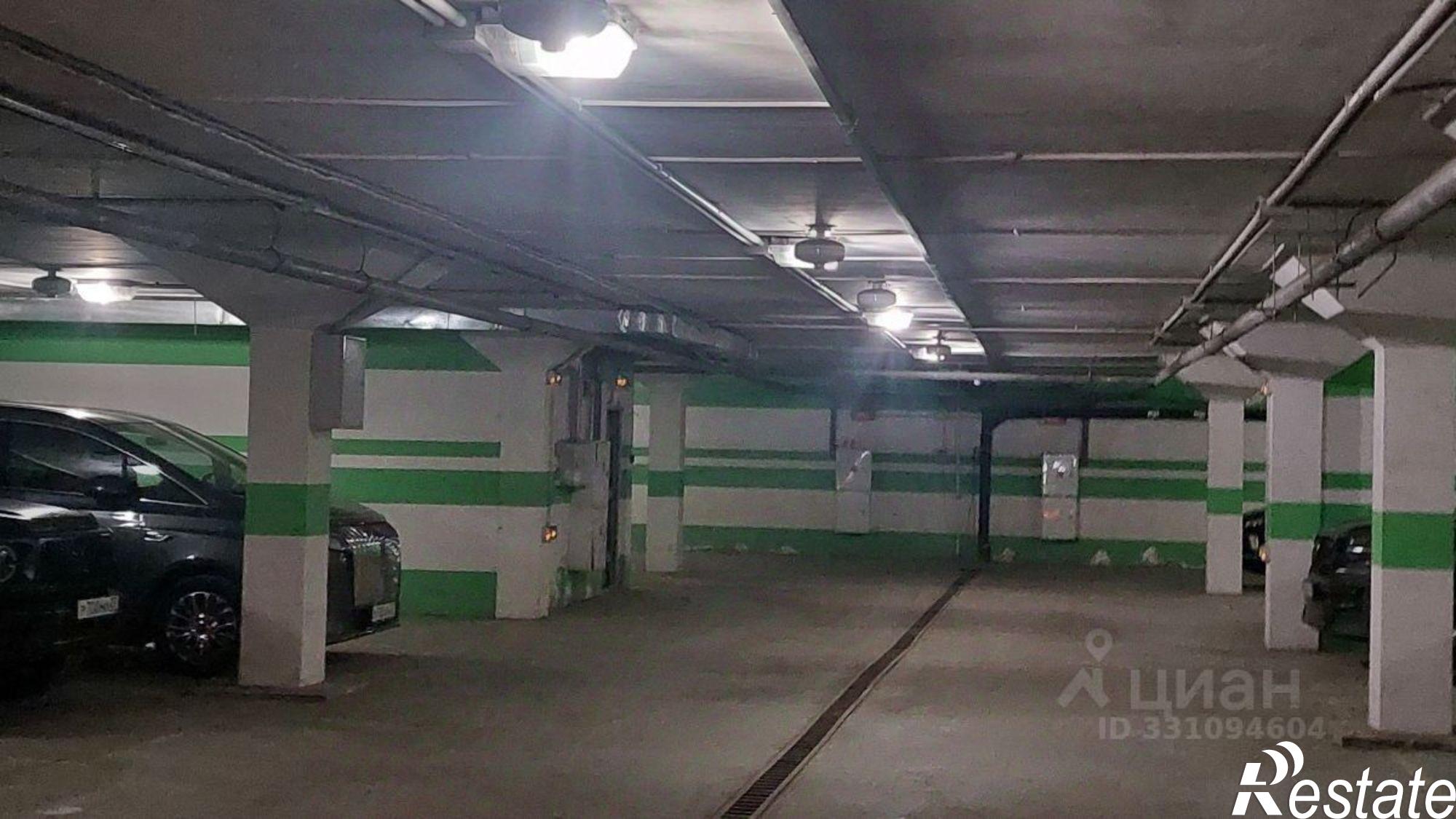 Купить гараж, место в паркинге за 2 833 340 рублей на ул Гайдара, 4