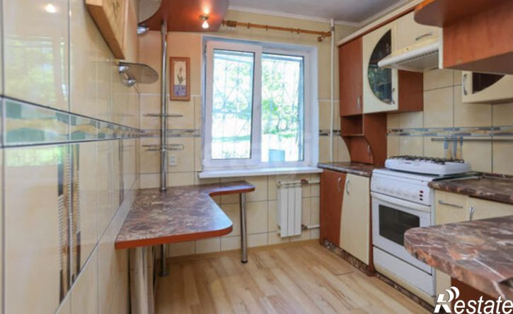 3-комн квартира улица Шеронова, 50,  д. 50