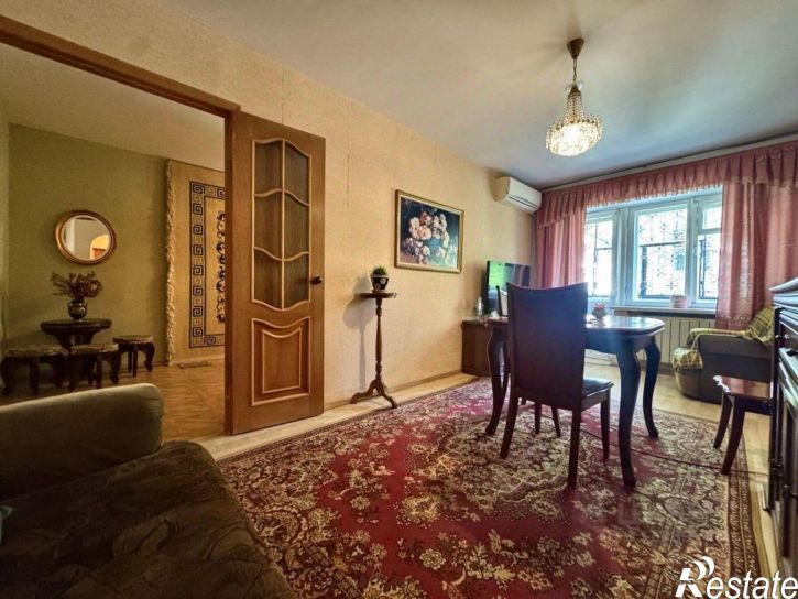 3-комн квартира улица Дзержинского, 85,  д. 85