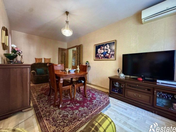3-комн квартира улица Дзержинского, 85,  д. 85