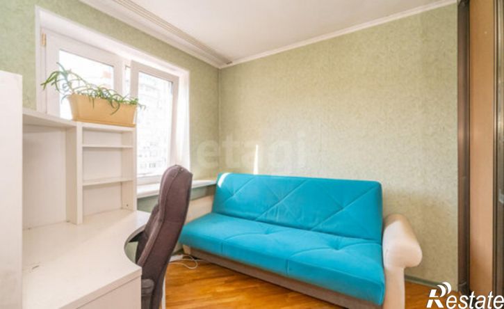 4-комн квартира ул Запарина, 49,  д. 49