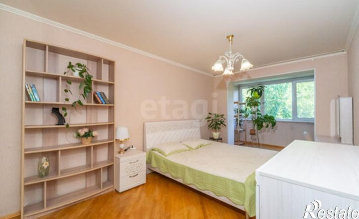 4-комн квартира ул Запарина, 49,  д. 49