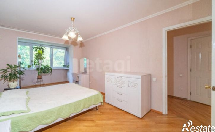 4-комн квартира ул Запарина, 49,  д. 49