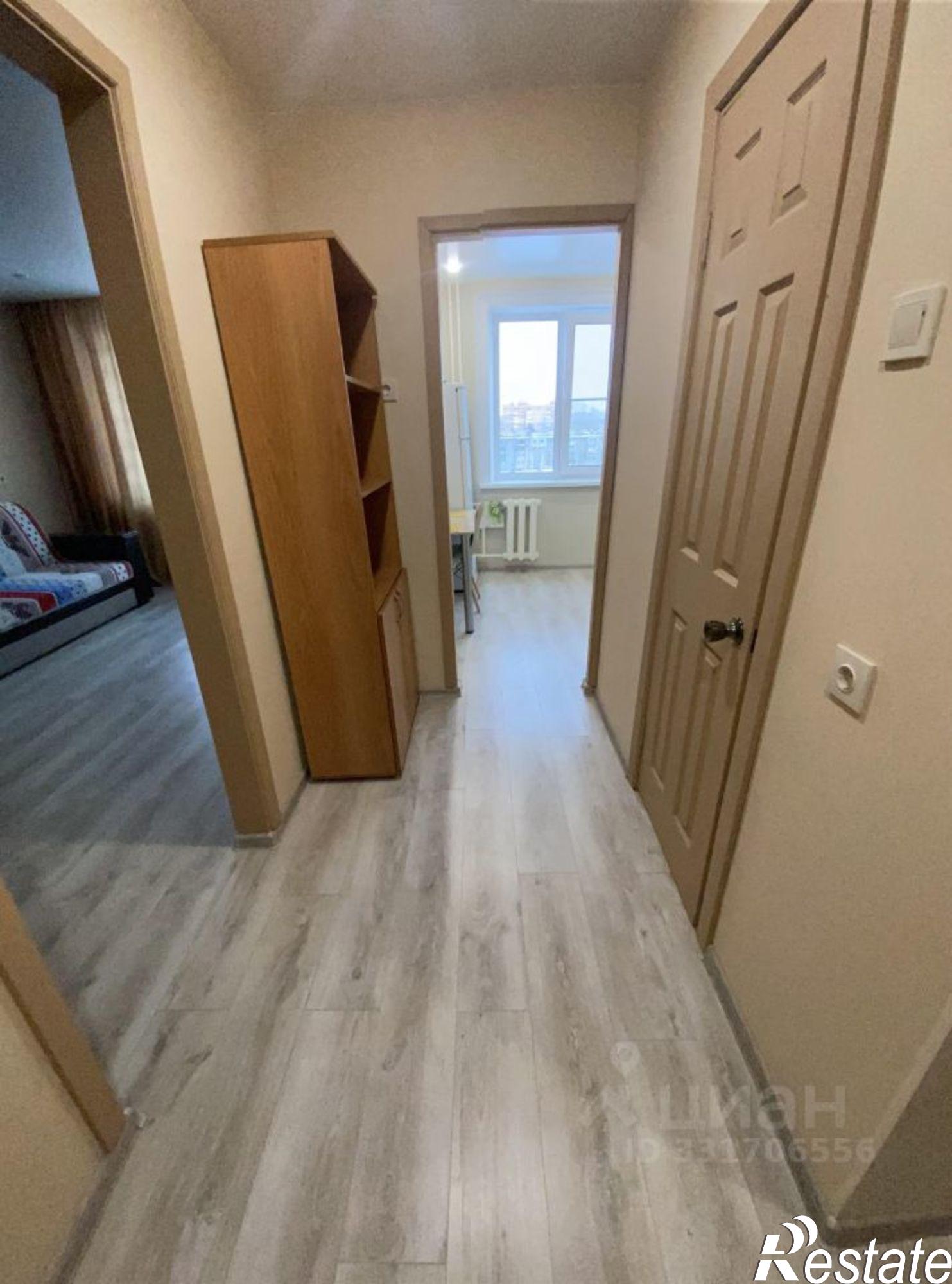 Сдать квартиру за 38 000 рублей на ул Суворова, 28