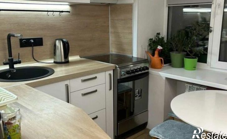 3-комн квартира ул Гамарника, 15,  д. 15