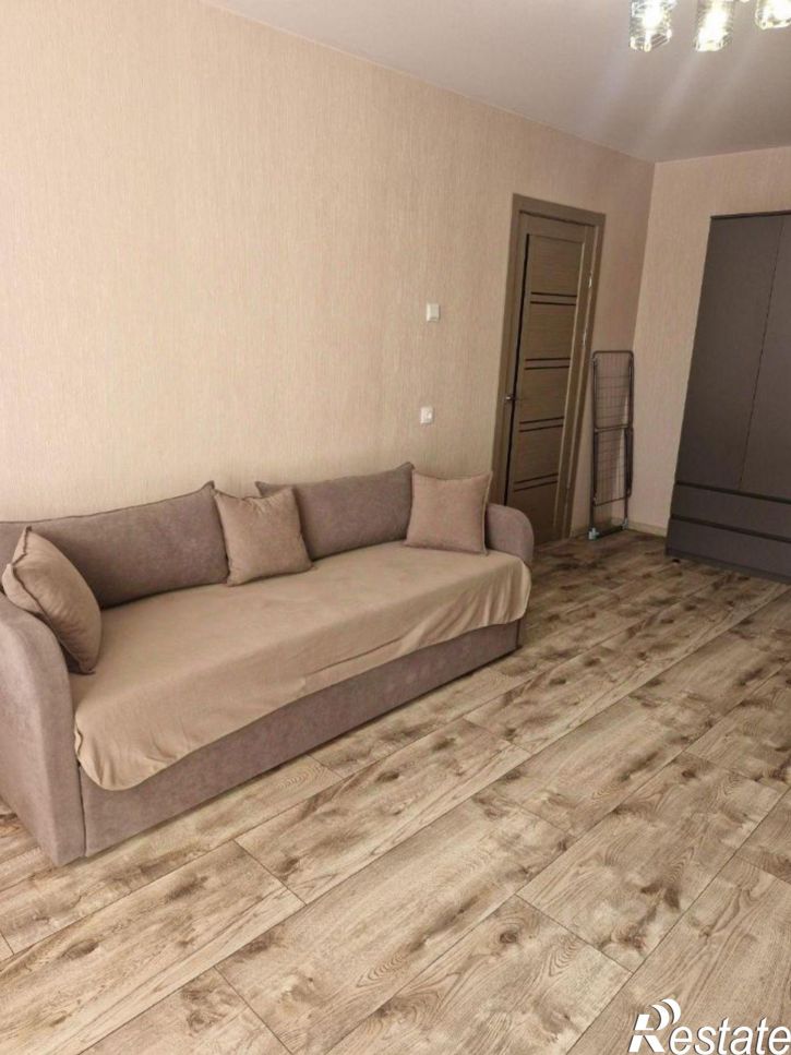 2-комн квартира Южный м-н, улица Рокоссовского, 10 к8