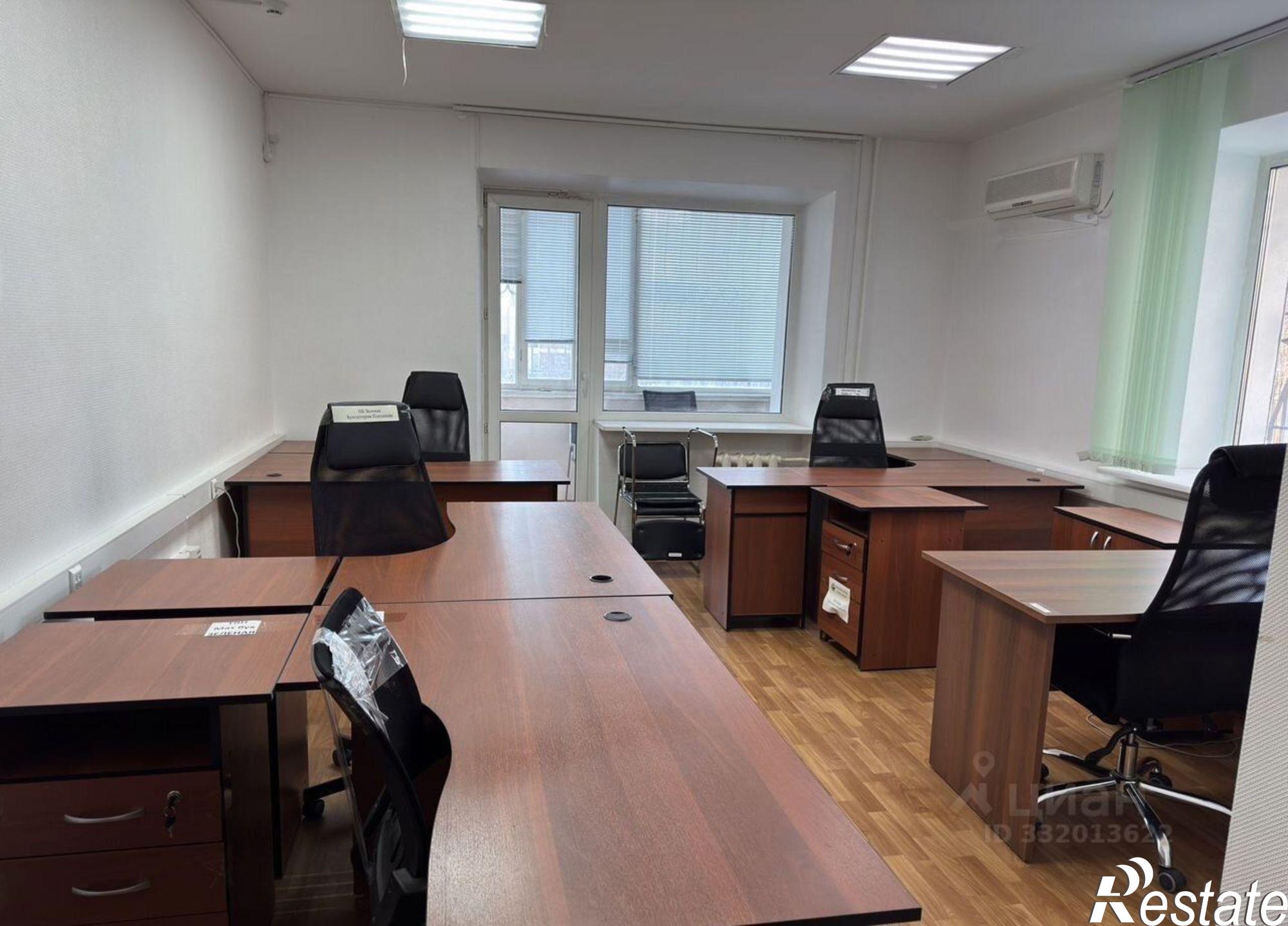 Сдать офис, помещение под офис за 483 200 рублей на ул Гамарника, 17