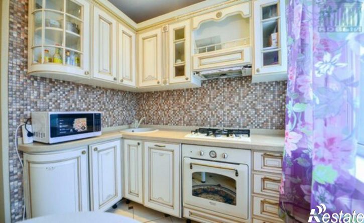 3-комн квартира кв-л ДОС (Большой Аэродром), 23,  д. 23