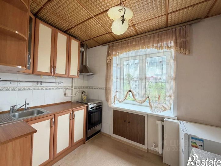 3-комн квартира ул Ворошилова, 8,  д. 8