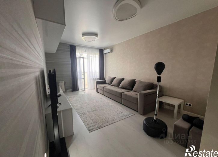 2-комн квартира ул Дзержинского, 64,  д. 64