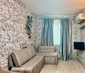 2-комн, 44кв м, этаж 1/5 ул Кубяка, 3б