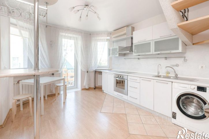 2-комн квартира ул Истомина, 42,  д. 42